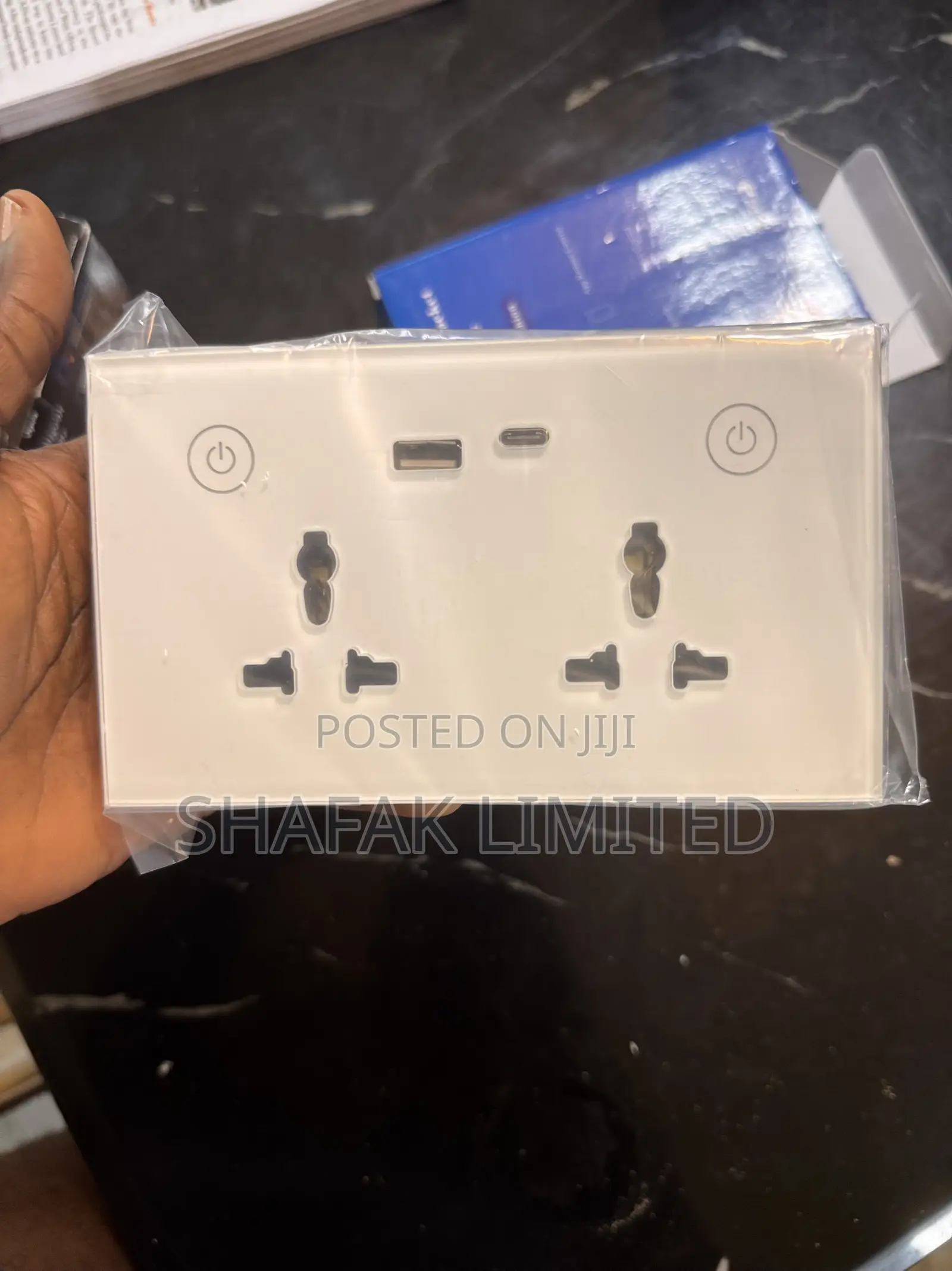 Tuya Wifi Universal Type C Smart Socket