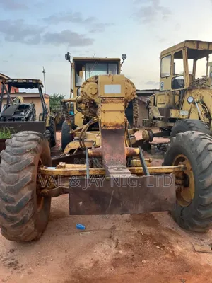 Cat Grader 12f - Company Standard Use