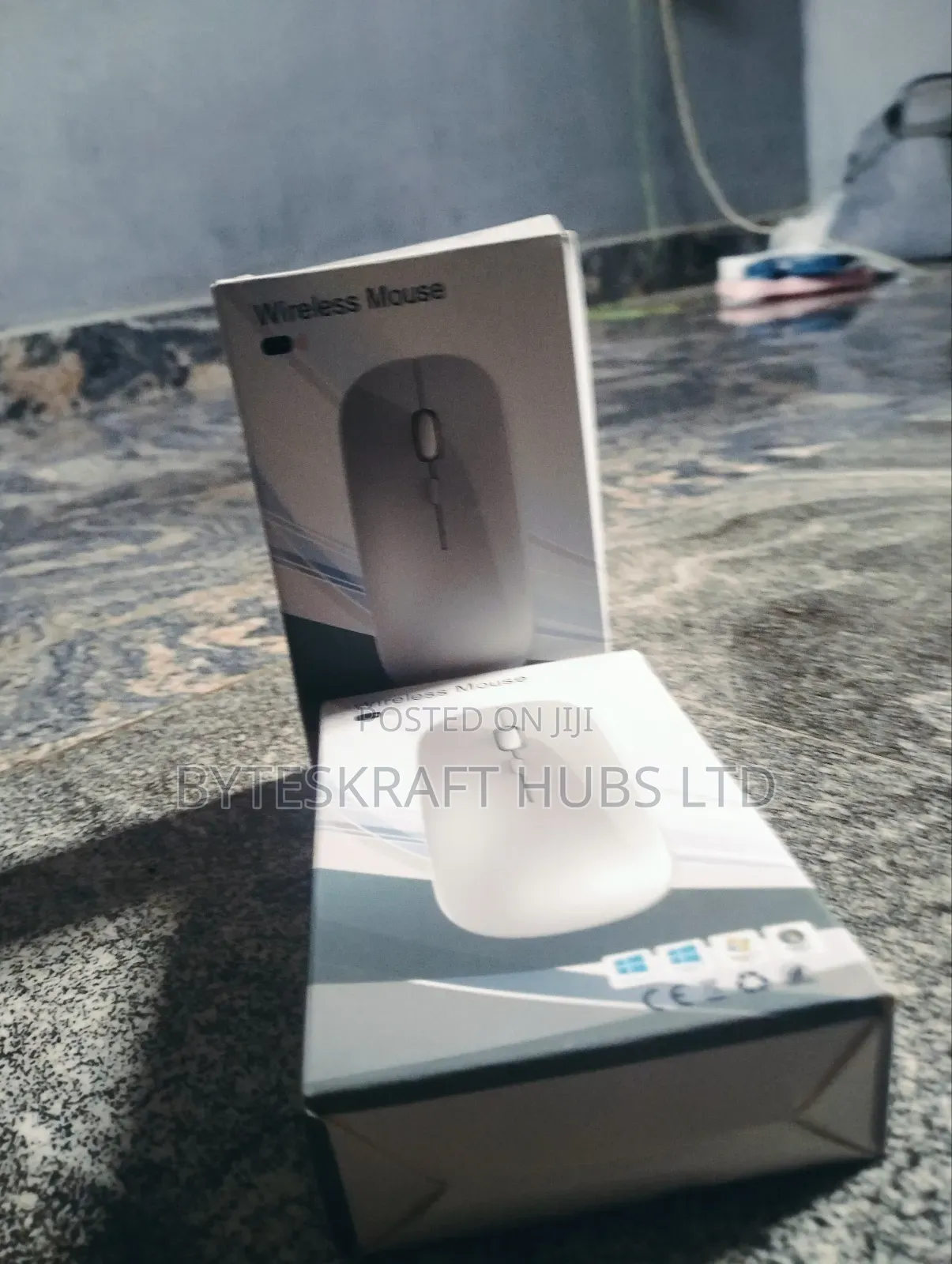 Universal Wireless Mouse Rechargeable