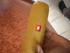 JBL Flip 5 Speaker Foreign Used