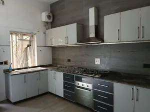 4bdrm Duplex in Ikeja Gra for rent