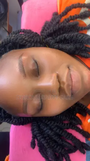 Lash Technician and Brow Specialist
