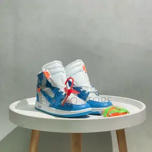 Original Off-white X Air Jordan 1 Retro High Sneakers