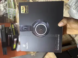 One Odio Monitor 80