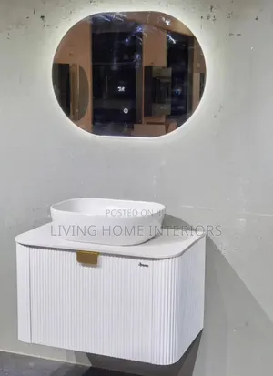 Luxury Luxury Bathroom and Dining Cabinet Basin With Mirror