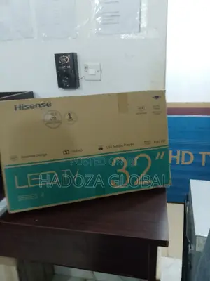 Hisense 32-inch Tv – Great For Bedroom Or Office
