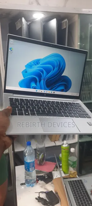 Laptop HP EliteBook 830 G7 8GB Intel Core i5 SSD 512GB