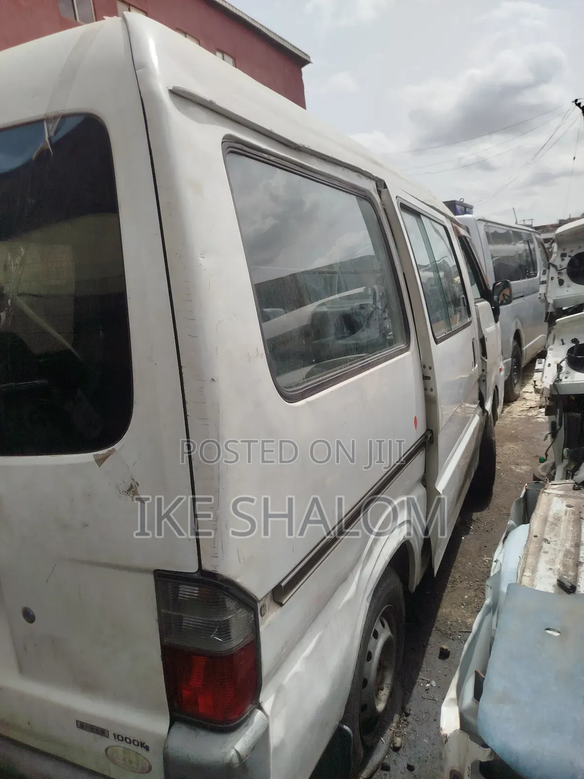 Nissan Vanette 2010 White
