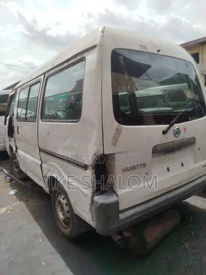 Nissan Vanette 2010 White