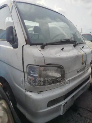 Daihatsu Hijet 2010 White