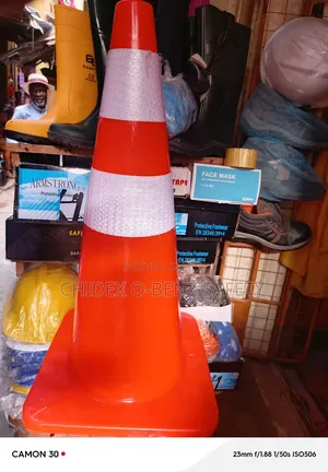 75cm PVC Traffic/Safety Cone