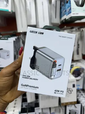 Green Lion Gan Premium Uk Plug Wall Charger 40w
