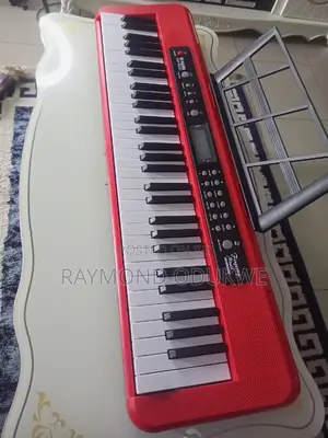 61key Yamaha Touch Sensitivity Piano
