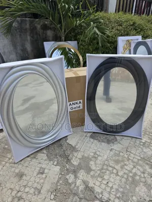 Design Mirror (Wave)