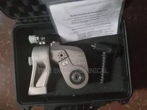 S6000x, Square Drive Hydraulic Torque Wrench 1 1/2 Inch Dr