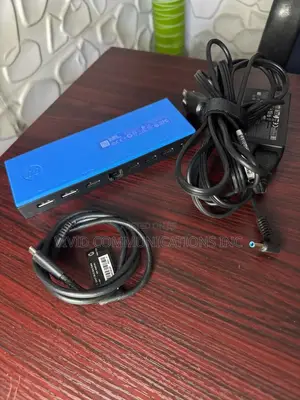 Hp Usb-C Universal Docking Station Bundle