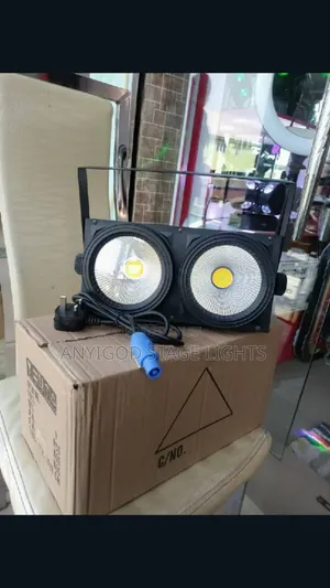 200w Cob Blinder Stage Light