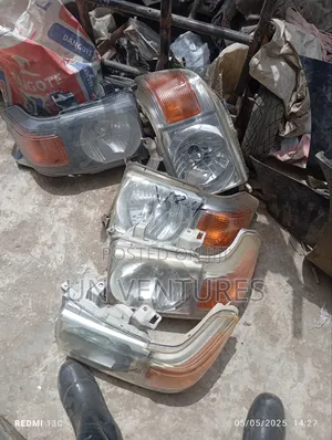 Head Light Toyota Land Cruiser 2