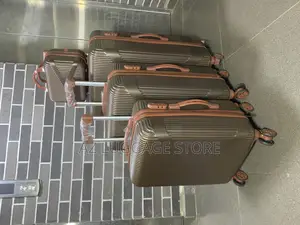 Set of Box Luggage