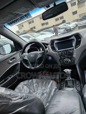 Hyundai Santa Fe SE AWD 2017 Black