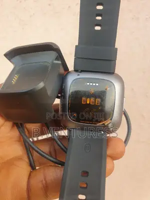 Fitbit Versa 2 Smart Watch