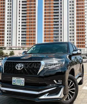 Very Clean Toyota Prado Available for Rent