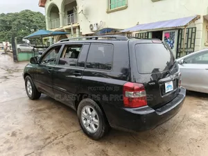 Toyota Highlander V6 2005 Black