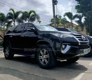 2018 Toyota Fortuner SUV for Rent