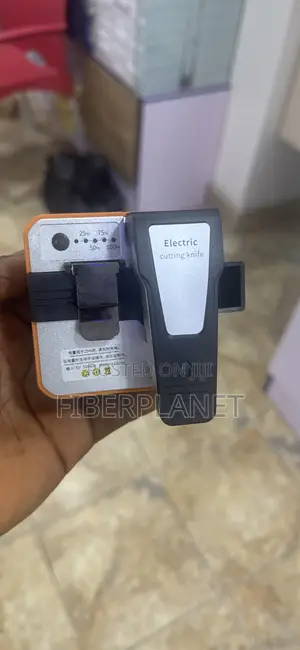 Electric Fiber Cleaver
