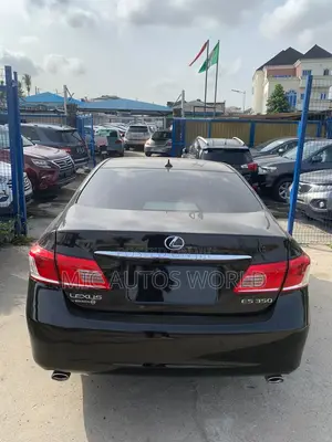 Lexus ES 350 2011 Black