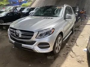 Mercedes-Benz GLE-Class GLE 350d 4MATIC 2016 Gray