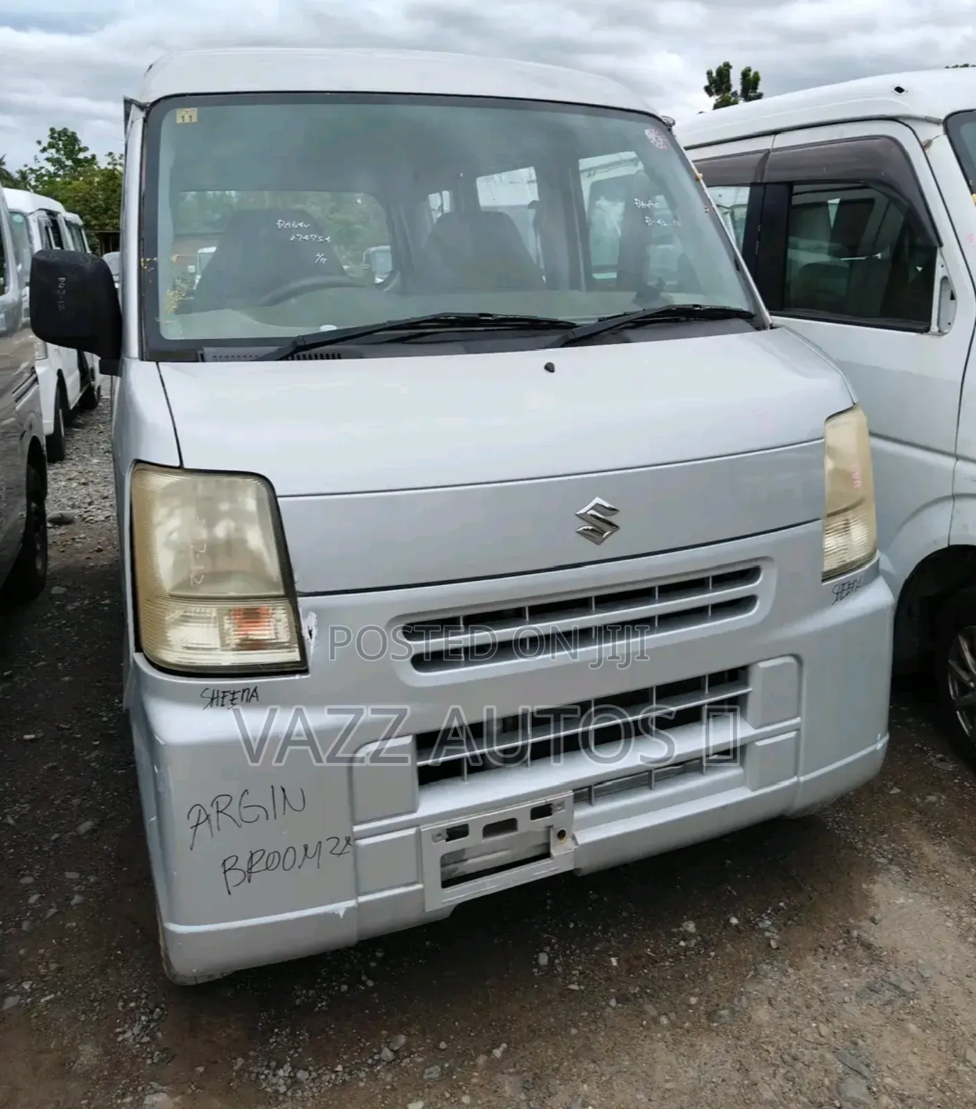 Suzuki Every 2013 White