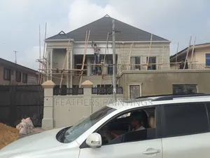 Professional House Painting and Screeding in Lagos