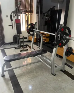 Commercial Weight Bench
