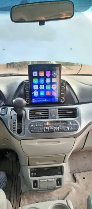Mitsubishi Pajero 1999-2005 Long Screen Android + Camera
