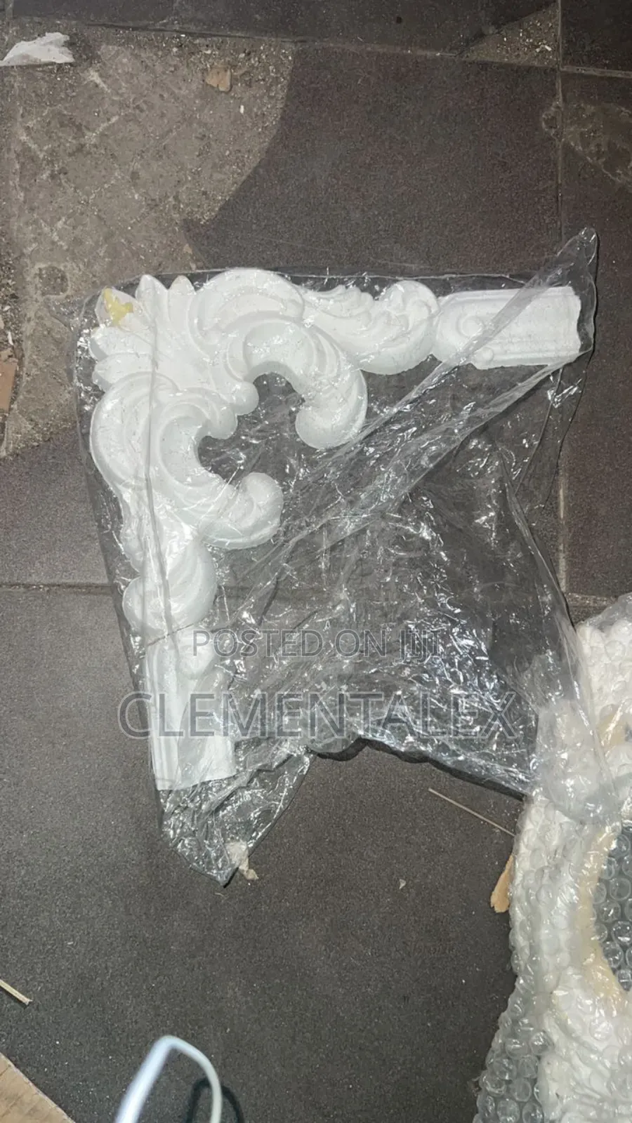 Corniche for War Interior Decoration