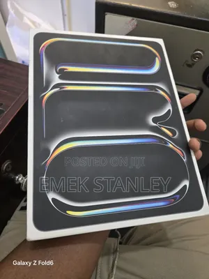 New Apple iPad Pro 13 (2024) 256 GB Gray