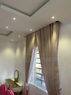 High Quality Pink Curtain