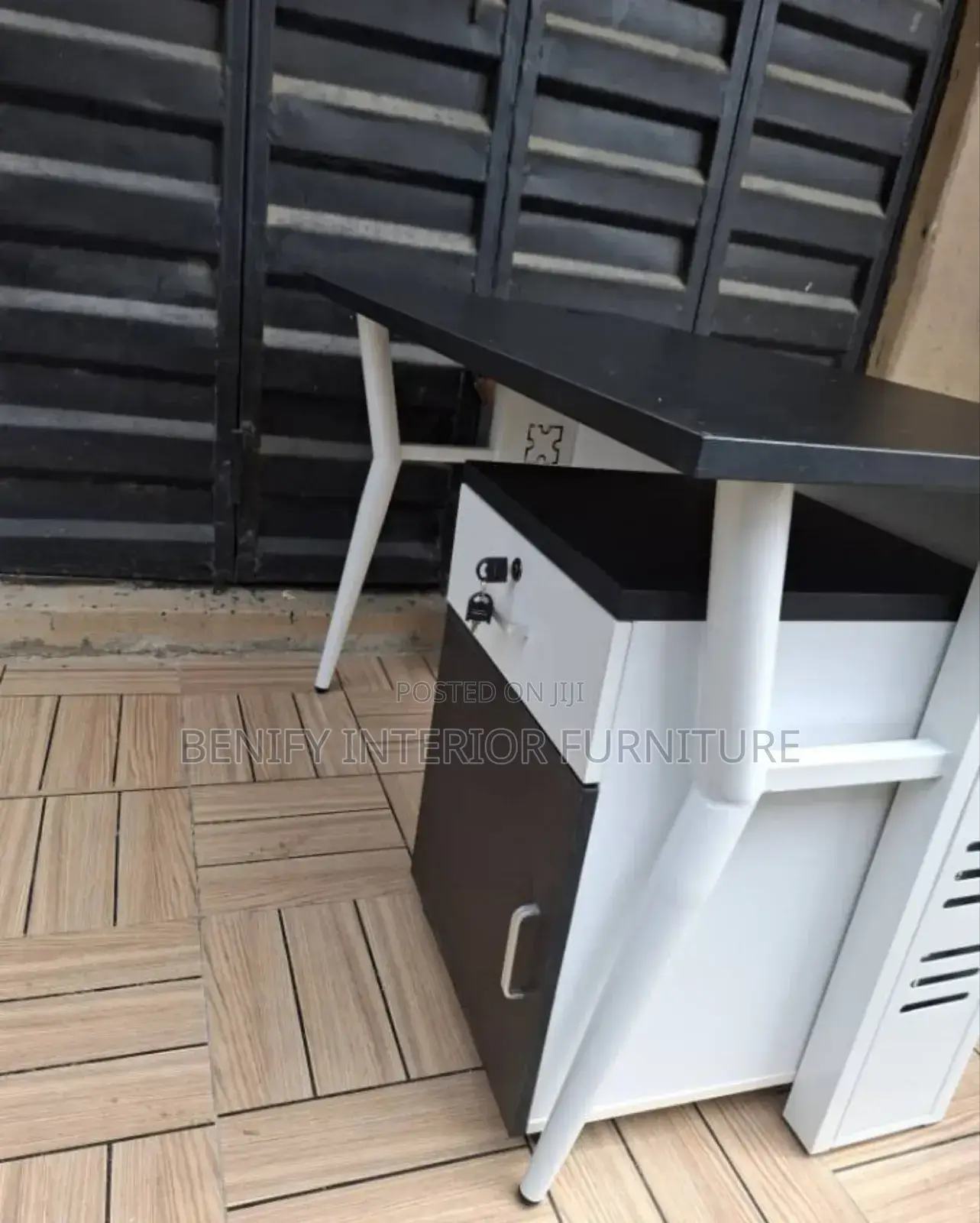 1.2 Meter Office Table