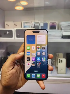 Apple iPhone 16 Pro 128 GB Black
