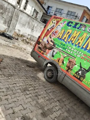 Van For Hire In Oshodi