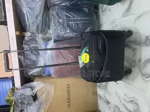 Leave Kin Hand Luggage Box