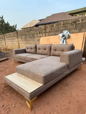 5sitter Sofa With a Mini Side Stool