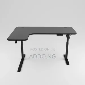 The L Shaped Electric Adjustable Desk 1.4 Meter