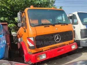 Water Tanker Truck