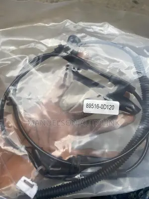 Abs Wheel Speed Sensor for Yaris,Corolla,014