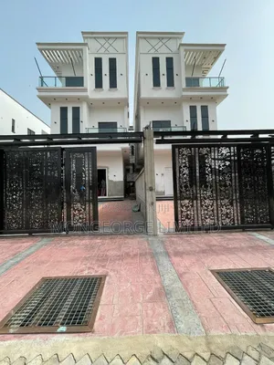 5bdrm Duplex in Ikate for sale