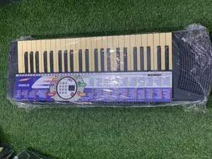 PSR-74 Durable Learners Yamaha Keyboard