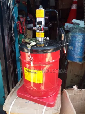 Grease/Hydraulic Bucket Pump 50liters Air Power Powered