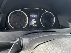 Toyota Camry LE 4dr Sedan (2.5L 4cyl 6A) 2015 Blue